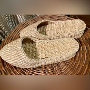 Woven Natural Straw House Slippers